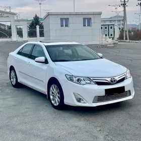 Toyota Camry 2012