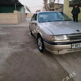 Opel Vectra 1990