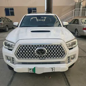 Toyota Tacoma 2019