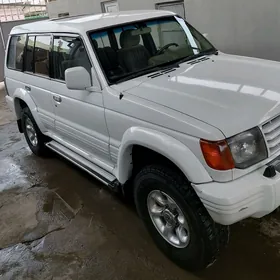 Mitsubishi Pajero 1994