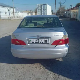 Toyota Avalon 2000