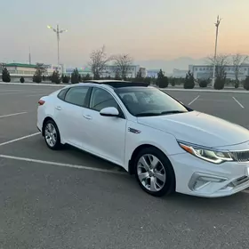 Kia Optima 2020