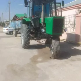 MTZ 82 2002