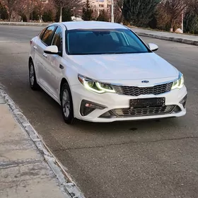 Kia Optima 2020