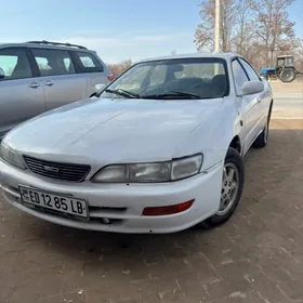 Toyota Carina 1995