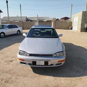 Toyota Camry 1993