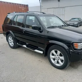 Nissan Pathfinder 1998