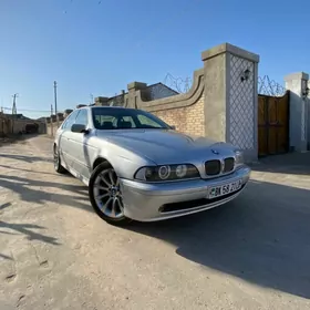 BMW E39 2001