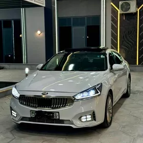 Kia Cadenza 2017