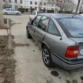 Opel Vectra 1992