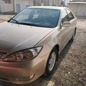 Toyota Camry 2003