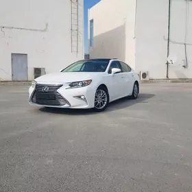 Lexus ES 350 2018