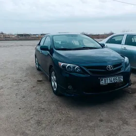 Toyota Corolla 2011