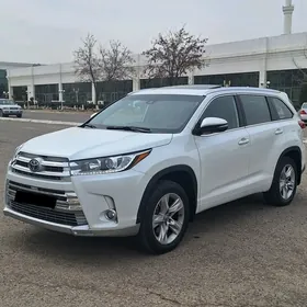 Toyota Highlander 2018