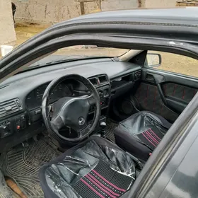 Opel Vectra 1992