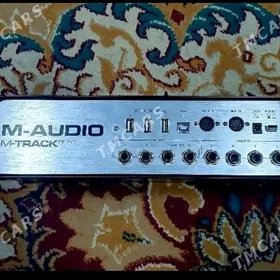 studio m-audio m-track quad