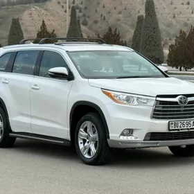 Toyota Highlander 2016