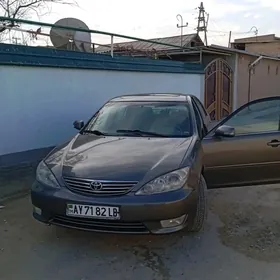 Toyota Camry 2005