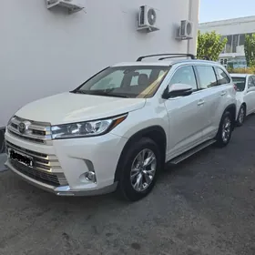 Toyota Highlander 2017