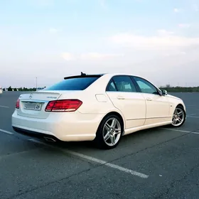 Mercedes-Benz E350 2011