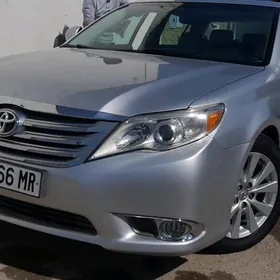 Toyota Avalon 2011