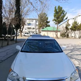 Toyota Avalon 2005