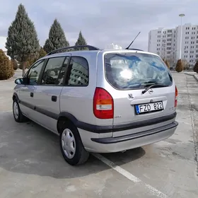 Opel Zafira 2002