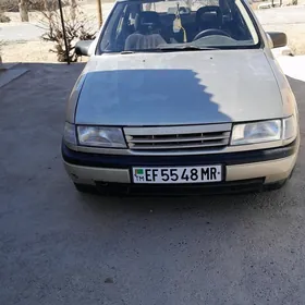 Opel Vectra 1990