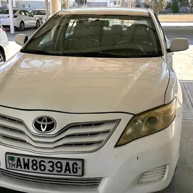 Toyota Camry 2010