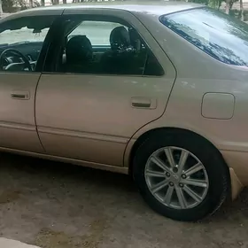 Toyota Camry 1997