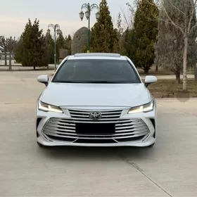 Toyota Avalon 2019