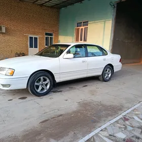 Toyota Avalon 1999