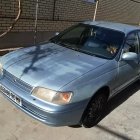 Toyota Carina 1995