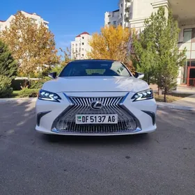 Lexus ES 350 2020