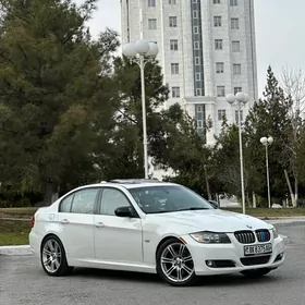 BMW 3 Series 2009