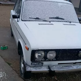 Lada 2103 1985