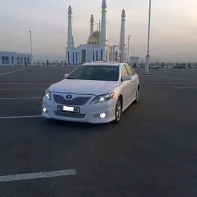 Toyota Camry 2011