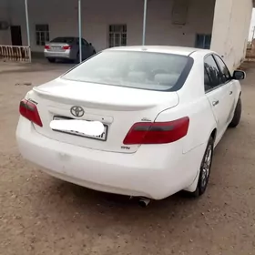 Toyota Camry 2010