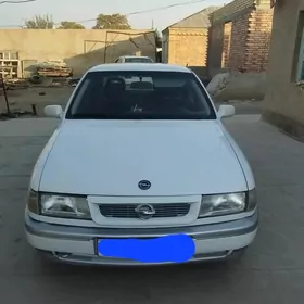 Opel Vectra 1989