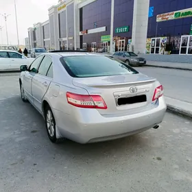 Toyota Camry 2010