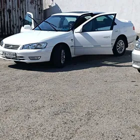 Toyota Camry 1998