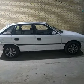 Opel Astra 1992