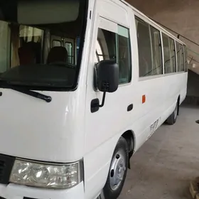 Toyota Coaster 2005