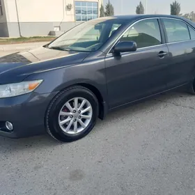 Toyota Camry 2010