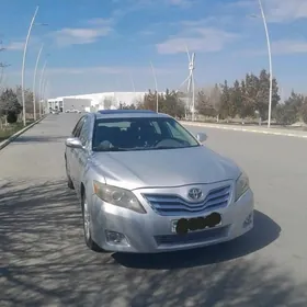 Toyota Camry 2010