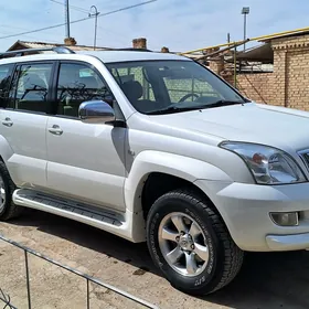 Toyota Land Cruiser Prado 2005