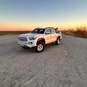 Toyota Tacoma 2019