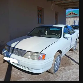 Toyota Avalon 1999