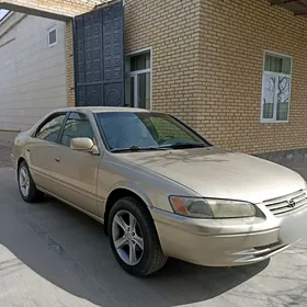 Toyota Camry 1998