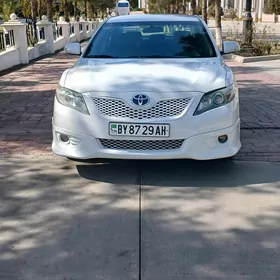 Toyota Camry 2010